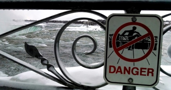Danger sign, Niagara Falls